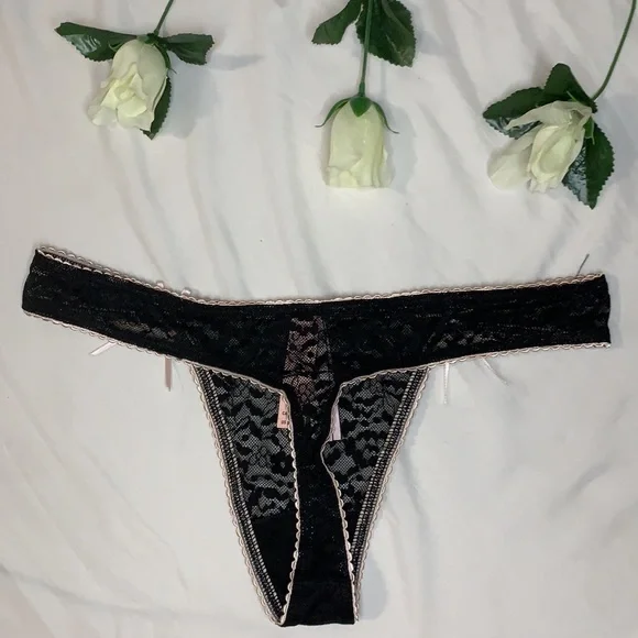 Victoria’s Secret, new 2 panties colaless - Picture 5 of 7